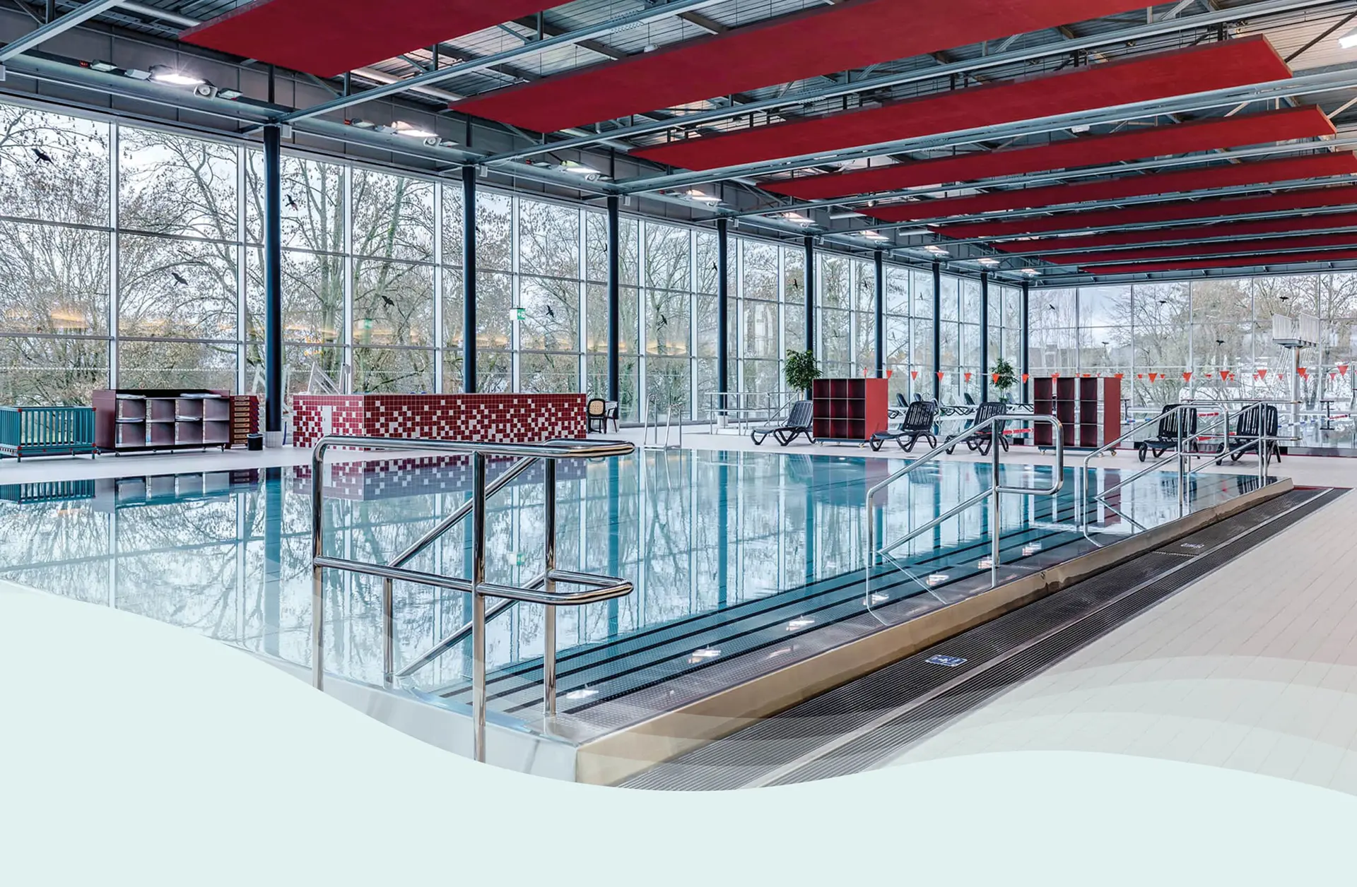 مسبح لغير السباحين في المسبح الداخلي Riedbad Bergen Enkheim