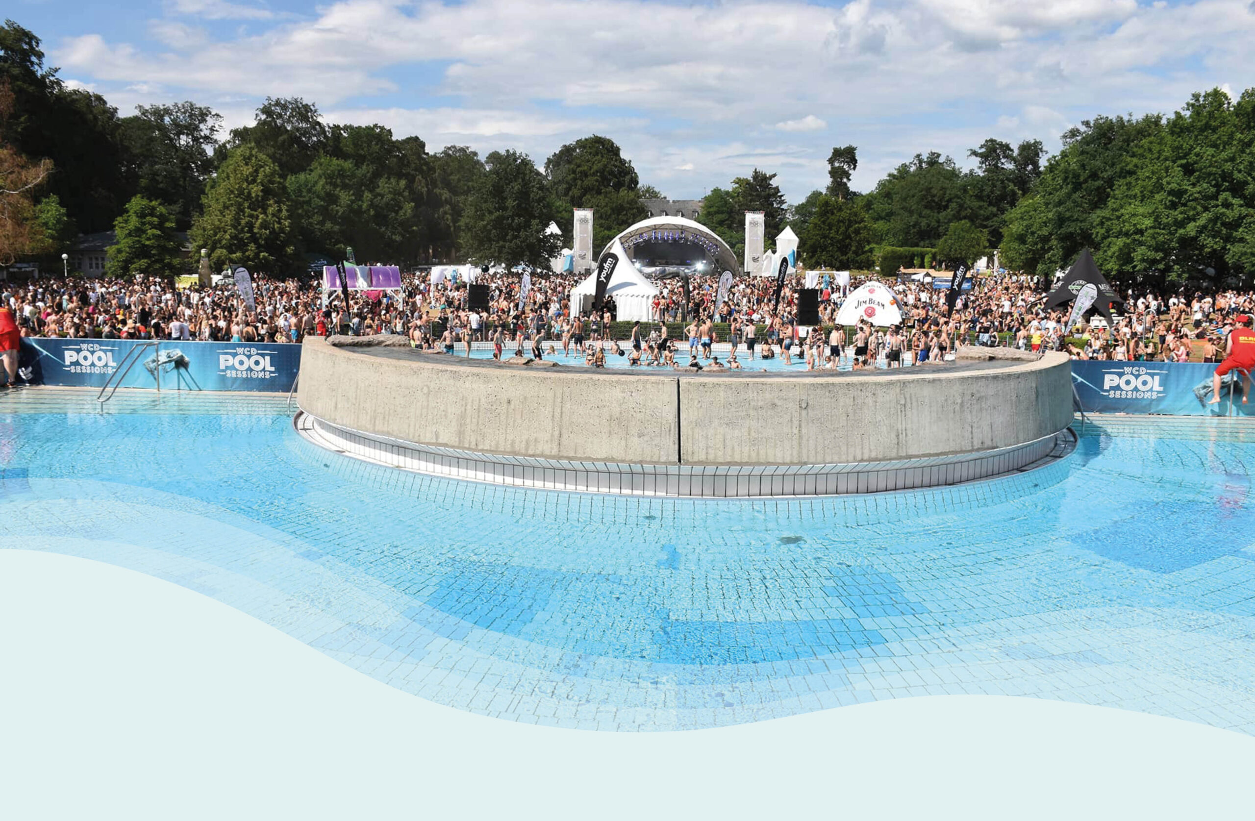 Freibad Stadion Sliderbild scaled