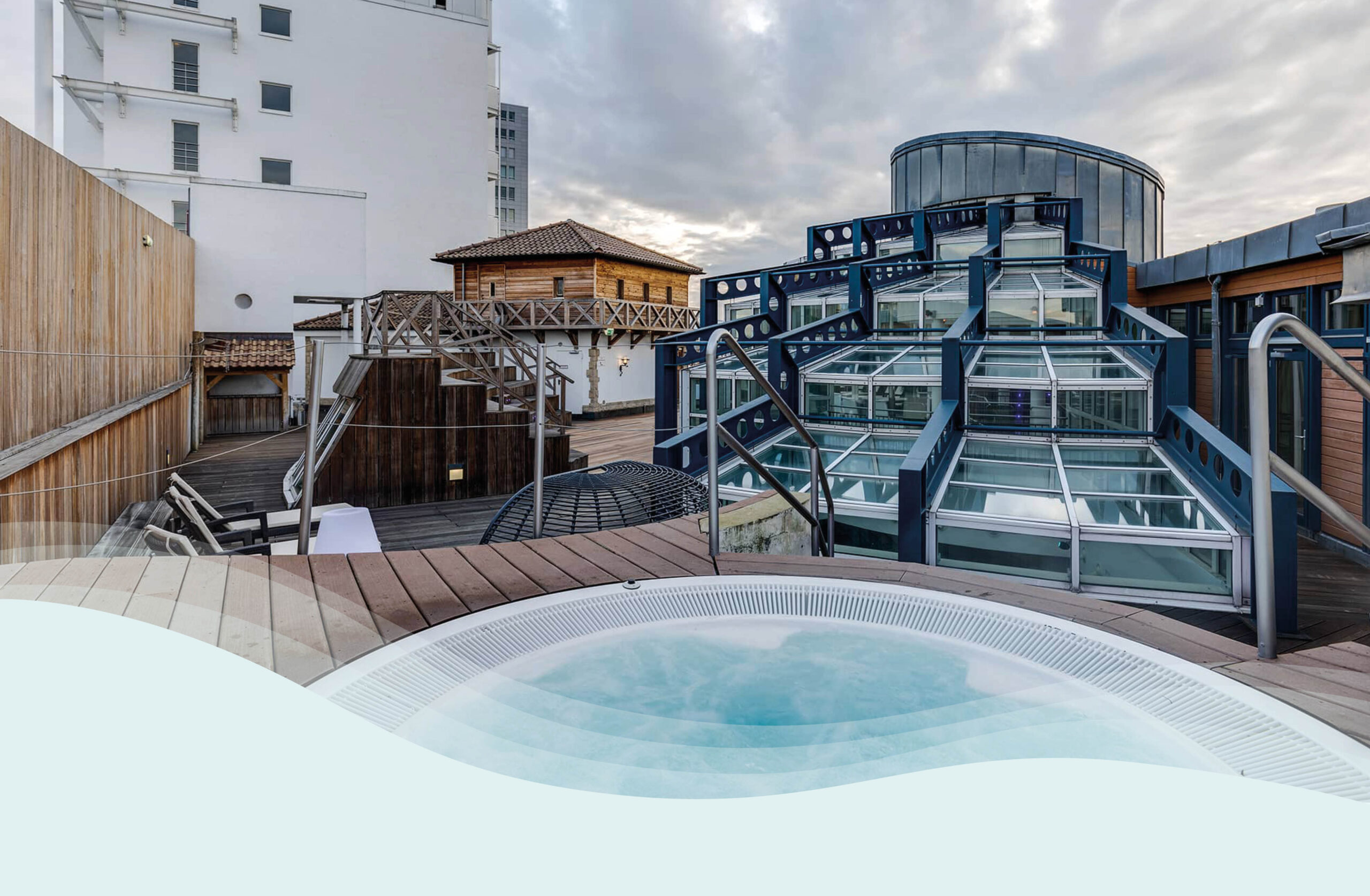 Sauna Titus Thermen Sliderbild scaled