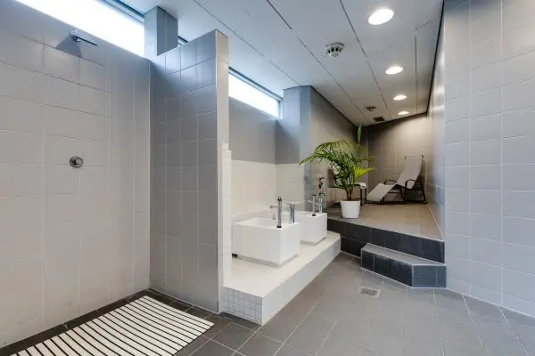 bereich-zum-abkuehlen-sauna-hallenbad-hoechst bereich zum abkuehlen sauna hallenbad hoechst