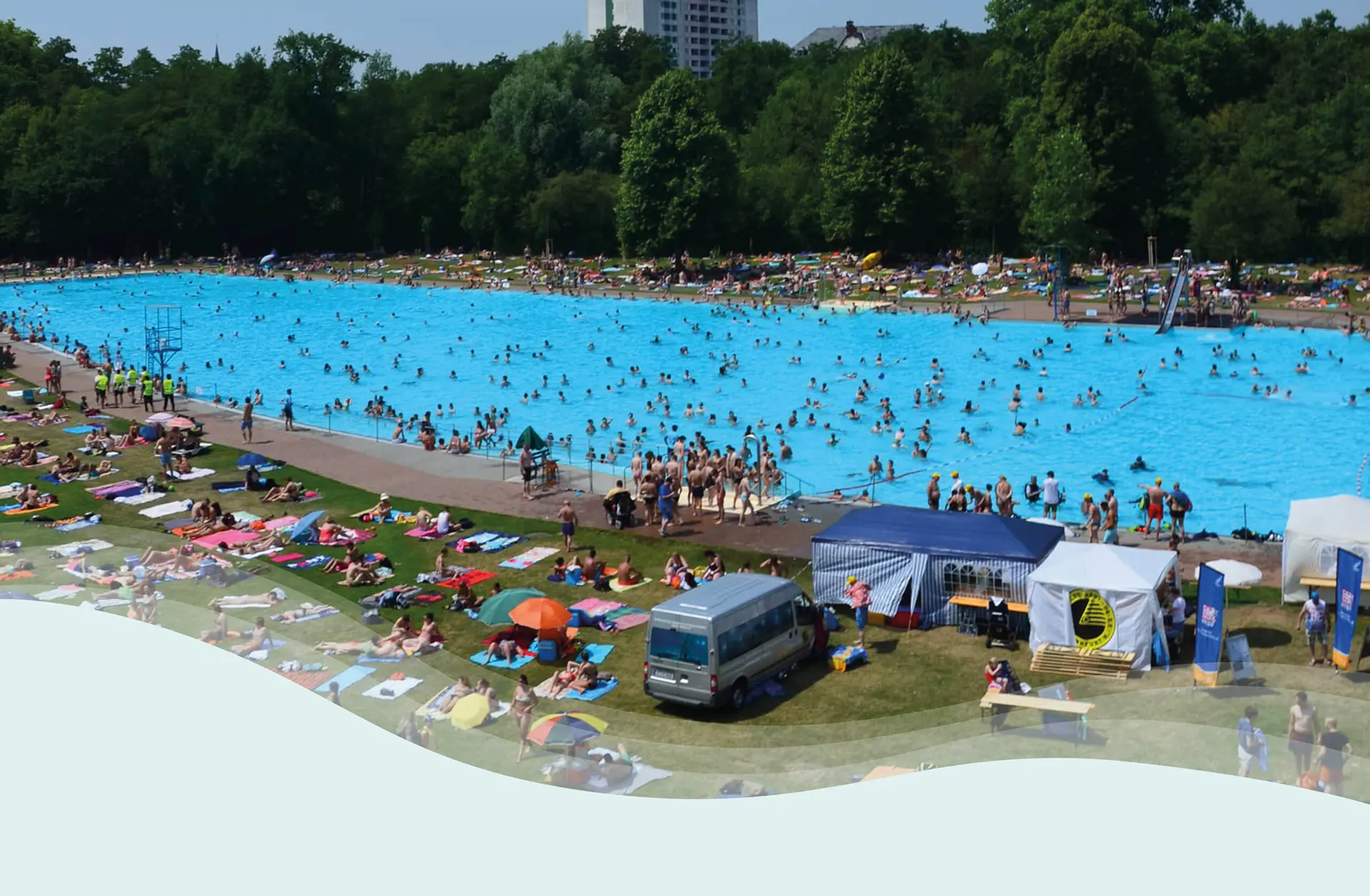 brenatanobad becken mit liegeflaeche 1