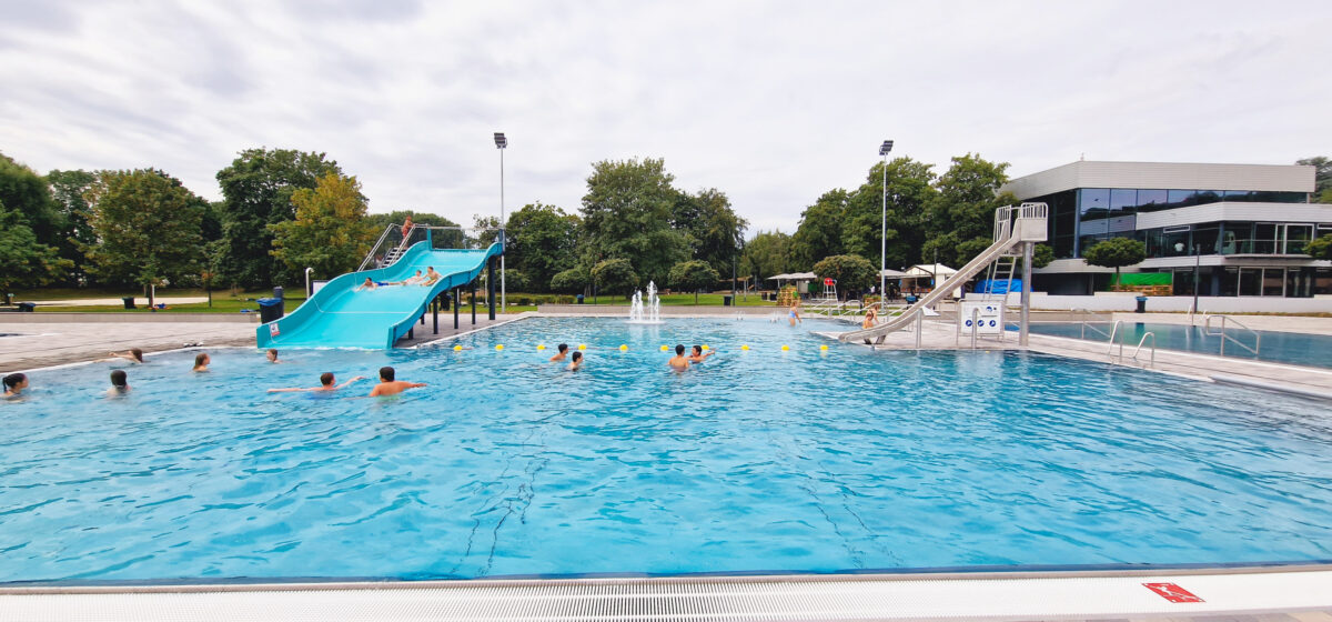 Riedbad Bergen-enkheim Fritz-schubert-ring 2 60388 Frankfurt Am Main Riedbad Bergen-Enkheim - Freibad - Frankfurter Bäder